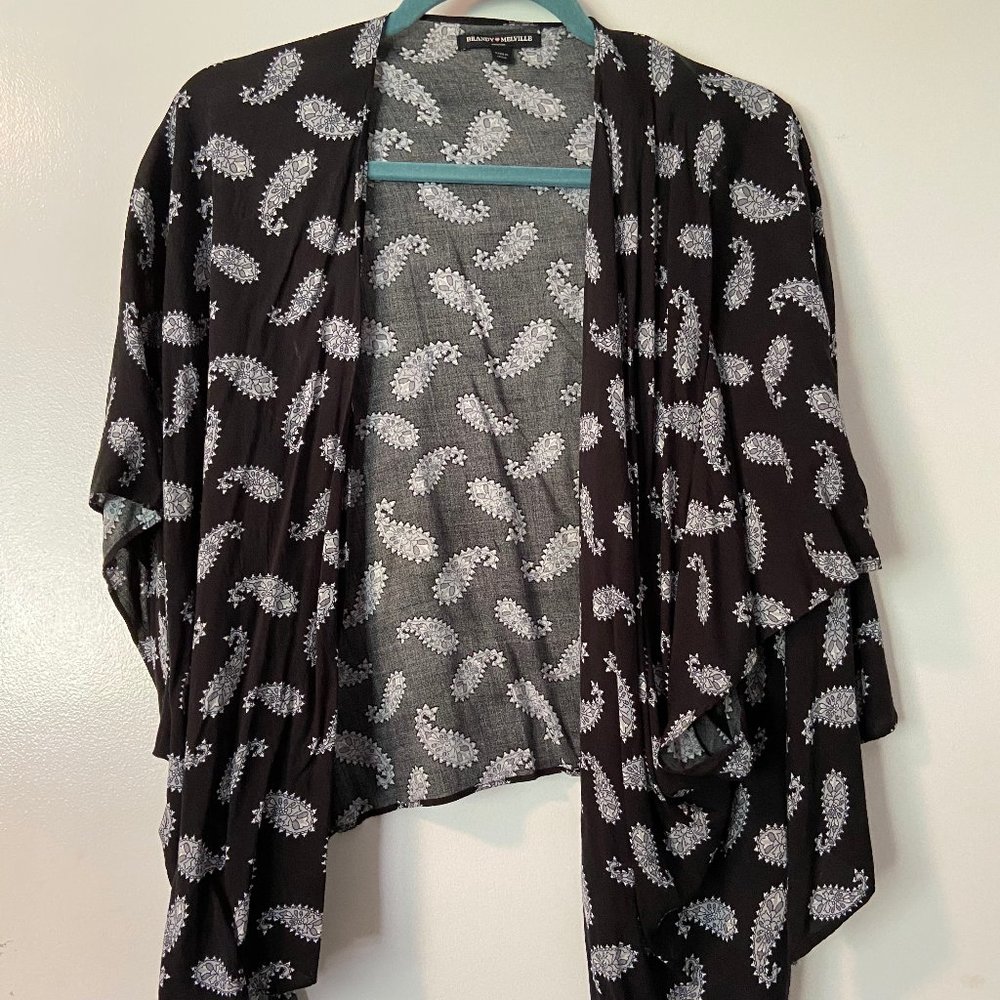 Brandy Melville Patterned Shrug